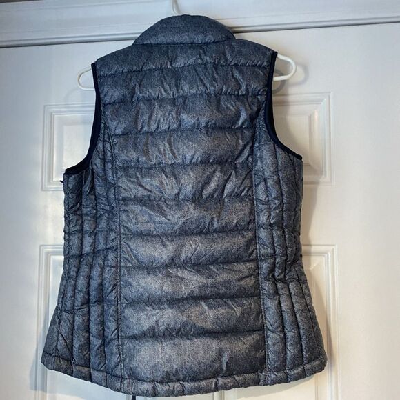 32 Degrees Light Down Vest Size Medium - Picture 7 of 7